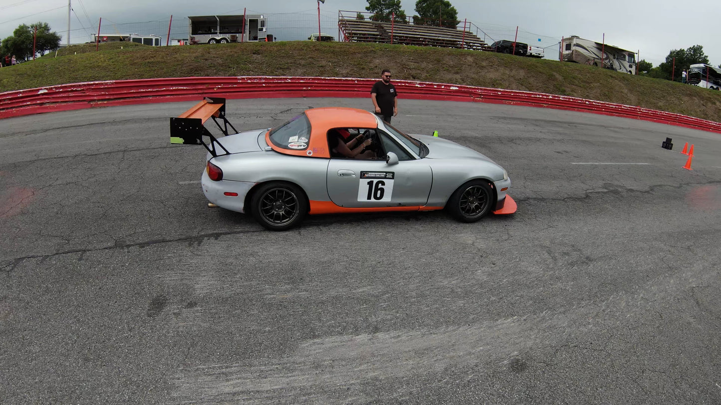 AXC 2026 Day 2 Qualifying Car #16 - 1 - Vertical